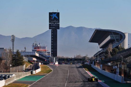Nico Hulkenberg (GER) Renault Sport F1 Team RS19.
26.02.2019. Formula One Testing, Day One, Barcelona, Spain. Tuesday.
- www.xpbimages.com, EMail: requests@xpbimages.com - copy of publication required for printed pictures. Every used picture is fee-liable. © Copyright: Moy / XPB Images