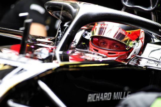 Kevin Magnussen (DEN) Haas VF-19.
26.02.2019. Formula One Testing, Day One, Barcelona, Spain. Tuesday.
- www.xpbimages.com, EMail: requests@xpbimages.com - copy of publication required for printed pictures. Every used picture is fee-liable. © Copyright: Bearne / XPB Images