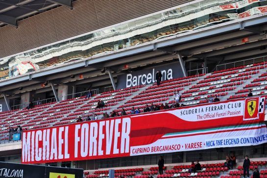 Ferrari fans and banners in the grandstand.
27.02.2019. Formula One Testing, Day Two, Barcelona, Spain. Wednesday.
- www.xpbimages.com, EMail: requests@xpbimages.com - copy of publication required for printed pictures. Every used picture is fee-liable. © Copyright: Batchelor / XPB Images