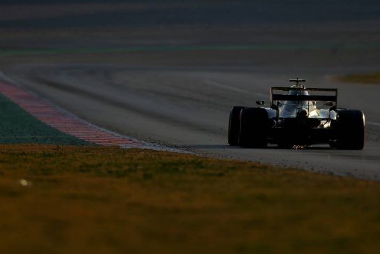 Daniel Ricciardo (AUS), Renault F1 Team
28.02.2019. Formula One Testing, Day Three, Barcelona, Spain. Thursday.
- www.xpbimages.com, EMail: requests@xpbimages.com - copy of publication required for printed pictures. Every used picture is fee-liable. © Copyright: Charniaux / XPB Images