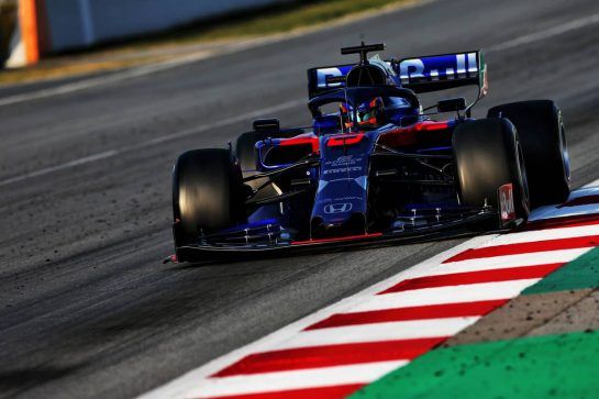 Alexander Albon (THA) Scuderia Toro Rosso STR14.
28.02.2019. Formula One Testing, Day Three, Barcelona, Spain. Thursday.
- www.xpbimages.com, EMail: requests@xpbimages.com - copy of publication required for printed pictures. Every used picture is fee-liable. © Copyright: Moy / XPB Images