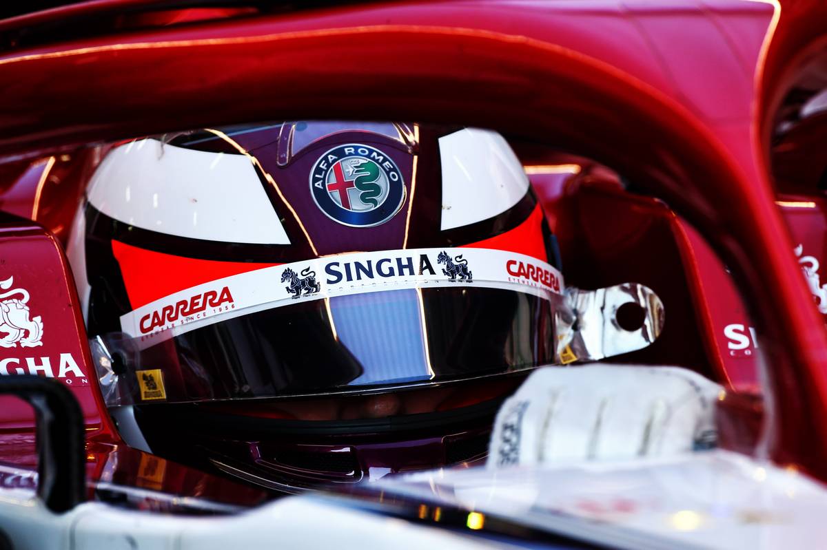 Kimi Raikkonen (FIN) Alfa Romeo Racing C38.
