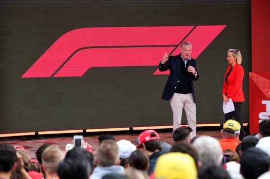 Sean Bratches (USA) Formula 1 Managing Director, Commercial Operations at the F1 Season Launch in Federation Square.
13.03.2019. Formula 1 World Championship, Rd 1, Australian Grand Prix, Albert Park, Melbourne, Australia, Preparation Day.
- www.xpbimages.com, EMail: requests@xpbimages.com - copy of publication required for printed pictures. Every used picture is fee-liable. © Copyright: Charniaux / XPB Images