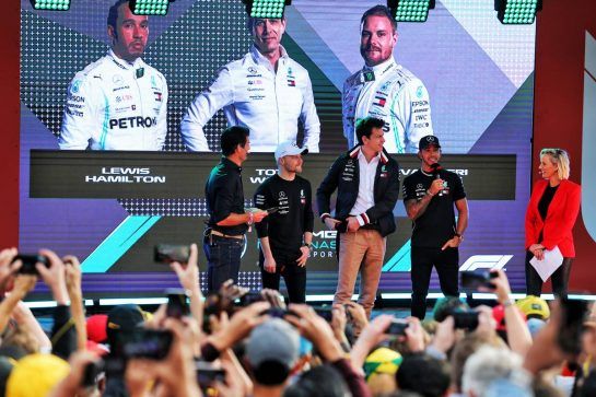 (L to R): Mark Webber (AUS) Channel 4 Presenter; Valtteri Bottas (FIN) Mercedes AMG F1; Toto Wolff (GER) Mercedes AMG F1 Shareholder and Executive Director; and Lewis Hamilton (GBR) Mercedes AMG F1, at the F1 Season Launch in Federation Square.
13.03.2019. Formula 1 World Championship, Rd 1, Australian Grand Prix, Albert Park, Melbourne, Australia, Preparation Day.
- www.xpbimages.com, EMail: requests@xpbimages.com - copy of publication required for printed pictures. Every used picture is fee-liable. © Copyright: Charniaux / XPB Images