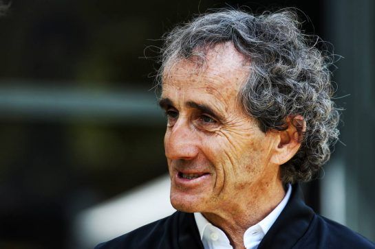 Alain Prost (FRA) Renault F1 Team Special Advisor.
14.03.2019. Formula 1 World Championship, Rd 1, Australian Grand Prix, Albert Park, Melbourne, Australia, Preparation Day.
- www.xpbimages.com, EMail: requests@xpbimages.com - copy of publication required for printed pictures. Every used picture is fee-liable. © Copyright: Batchelor / XPB Images