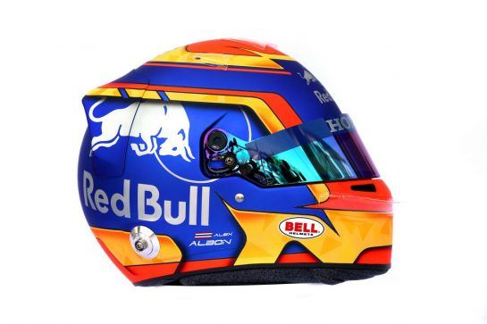 The helmet of Alexander Albon (THA) Scuderia Toro Rosso.
14.03.2019. Formula 1 World Championship, Rd 1, Australian Grand Prix, Albert Park, Melbourne, Australia, Preparation Day.
- www.xpbimages.com, EMail: requests@xpbimages.com - copy of publication required for printed pictures. Every used picture is fee-liable. © Copyright: Batchelor / XPB Images