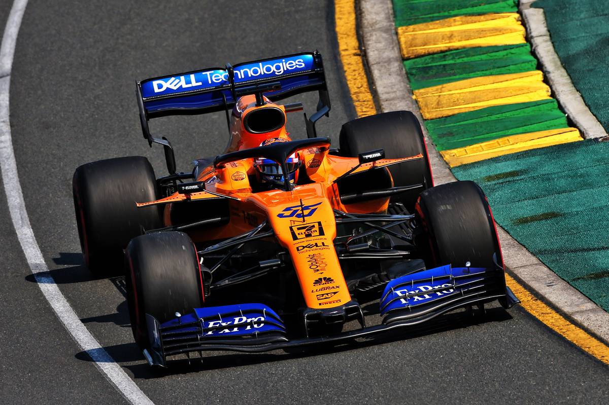 Carlos Sainz Jr (ESP) McLaren MCL34.