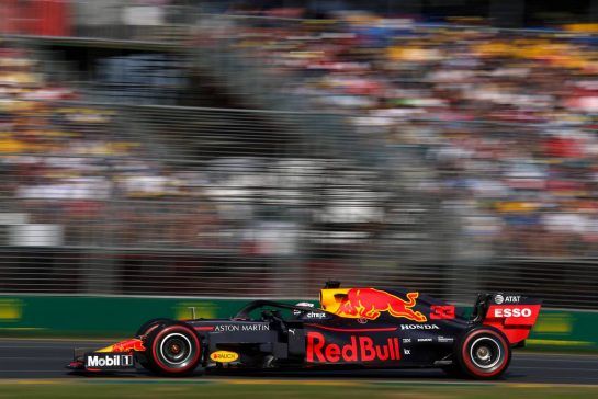 Max Verstappen (NLD), Red Bull Racing 16.03.2019. Formula 1 World Championship, Rd 1, Australian Grand Prix, Albert Park, Melbourne, Australia, Qualifying Day.- www.xpbimages.com, EMail: requests@xpbimages.com - copy of publication required for printed pictures. Every used picture is fee-liable. © Copyright: Charniaux / XPB Images
