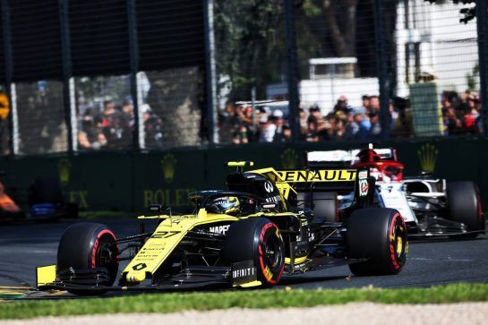 Nico Hulkenberg (GER) Renault F1 Team RS19.
17.03.2019. Formula 1 World Championship, Rd 1, Australian Grand Prix, Albert Park, Melbourne, Australia, Race Day.
- www.xpbimages.com, EMail: requests@xpbimages.com - copy of publication required for printed pictures. Every used picture is fee-liable. © Copyright: Charniaux / XPB Images