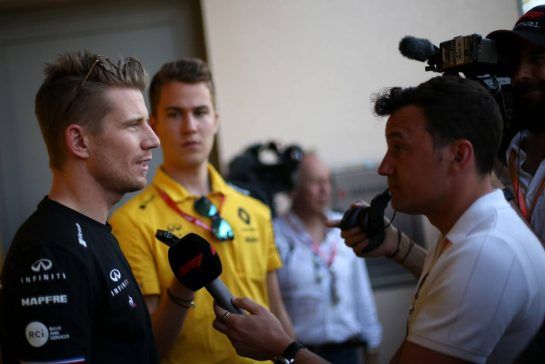 Nico Hulkenberg (GER), Renault Sport F1 Team
28.03.2019. Formula 1 World Championship, Rd 2, Bahrain Grand Prix, Sakhir, Bahrain, Preparation Day.
- www.xpbimages.com, EMail: requests@xpbimages.com - copy of publication required for printed pictures. Every used picture is fee-liable. © Copyright: Charniaux / XPB Images