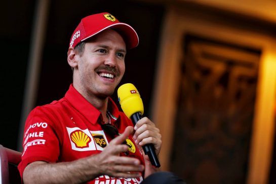 Sebastian Vettel (GER) Ferrari.
28.03.2019. Formula 1 World Championship, Rd 2, Bahrain Grand Prix, Sakhir, Bahrain, Preparation Day.
- www.xpbimages.com, EMail: requests@xpbimages.com - copy of publication required for printed pictures. Every used picture is fee-liable. © Copyright: Batchelor / XPB Images