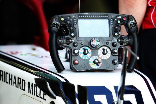 Alfa Romeo Racing C38 steering wheel.
29.03.2019. Formula 1 World Championship, Rd 2, Bahrain Grand Prix, Sakhir, Bahrain, Practice Day
- www.xpbimages.com, EMail: requests@xpbimages.com - copy of publication required for printed pictures. Every used picture is fee-liable. © Copyright: Batchelor / XPB Images