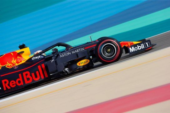 Max Verstappen (NLD) Red Bull Racing RB15.
30.03.2019. Formula 1 World Championship, Rd 2, Bahrain Grand Prix, Sakhir, Bahrain, Qualifying Day.
 - www.xpbimages.com, EMail: requests@xpbimages.com - copy of publication required for printed pictures. Every used picture is fee-liable. © Copyright: Bearne / XPB Images