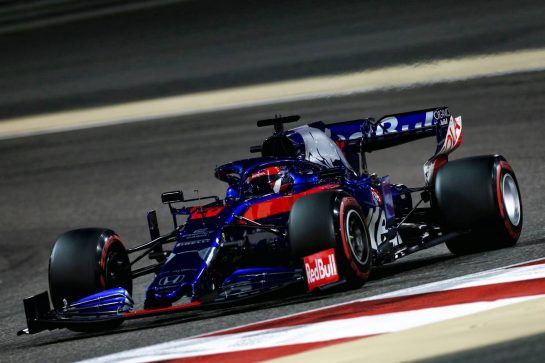 Daniil Kvyat (RUS) Scuderia Toro Rosso STR14.
30.03.2019. Formula 1 World Championship, Rd 2, Bahrain Grand Prix, Sakhir, Bahrain, Qualifying Day.
- www.xpbimages.com, EMail: requests@xpbimages.com - copy of publication required for printed pictures. Every used picture is fee-liable. © Copyright: Moy / XPB Images