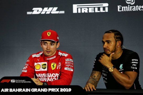 (L to R): Charles Leclerc (MON) Ferrari with Lewis Hamilton (GBR) Mercedes AMG F1 in the post qualifying FIA Press Conference.
30.03.2019. Formula 1 World Championship, Rd 2, Bahrain Grand Prix, Sakhir, Bahrain, Qualifying Day.
- www.xpbimages.com, EMail: requests@xpbimages.com - copy of publication required for printed pictures. Every used picture is fee-liable. © Copyright: Moy / XPB Images