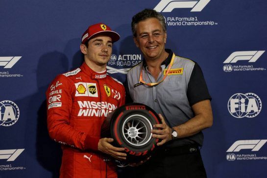 Charles Leclerc (MON) Ferrari receives the Pirelli Pole Position award from Mario Isola (ITA) Pirelli Racing Manager.
30.03.2019. Formula 1 World Championship, Rd 2, Bahrain Grand Prix, Sakhir, Bahrain, Qualifying Day.
- www.xpbimages.com, EMail: requests@xpbimages.com - copy of publication required for printed pictures. Every used picture is fee-liable. © Copyright: Bearne / XPB Images
