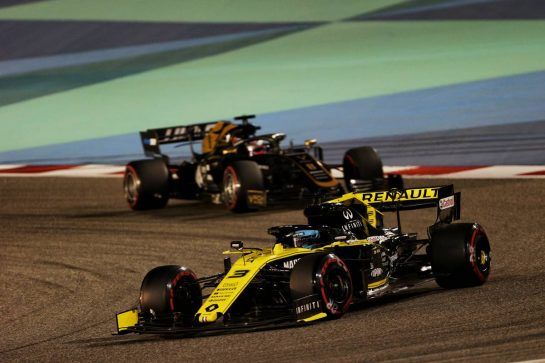 Daniel Ricciardo (AUS) Renault F1 Team RS19.
31.03.2019. Formula 1 World Championship, Rd 2, Bahrain Grand Prix, Sakhir, Bahrain, Race Day.
- www.xpbimages.com, EMail: requests@xpbimages.com - copy of publication required for printed pictures. Every used picture is fee-liable. © Copyright: Bearne / XPB Images