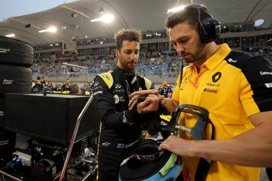 Daniel Ricciardo (AUS), Renault F1 Team 
31.03.2019. Formula 1 World Championship, Rd 2, Bahrain Grand Prix, Sakhir, Bahrain, Race Day.
- www.xpbimages.com, EMail: requests@xpbimages.com - copy of publication required for printed pictures. Every used picture is fee-liable. © Copyright: Charniaux / XPB Images