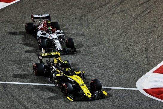 Nico Hulkenberg (GER) Renault F1 Team RS19.
31.03.2019. Formula 1 World Championship, Rd 2, Bahrain Grand Prix, Sakhir, Bahrain, Race Day.
- www.xpbimages.com, EMail: requests@xpbimages.com - copy of publication required for printed pictures. Every used picture is fee-liable. © Copyright: Moy / XPB Images