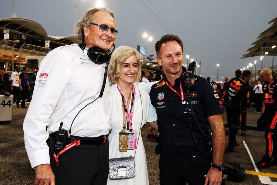 Mansour Ojjeh, McLaren shareholder (Left) and Christian Horner (GBR) Red Bull Racing Team Principal (Right) on the grid.
31.03.2019. Formula 1 World Championship, Rd 2, Bahrain Grand Prix, Sakhir, Bahrain, Race Day.
- www.xpbimages.com, EMail: requests@xpbimages.com - copy of publication required for printed pictures. Every used picture is fee-liable. © Copyright: Moy / XPB Images