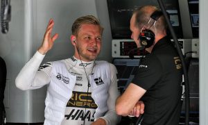 Magnussen no friend of Hulkenberg, but 'respects' his talent