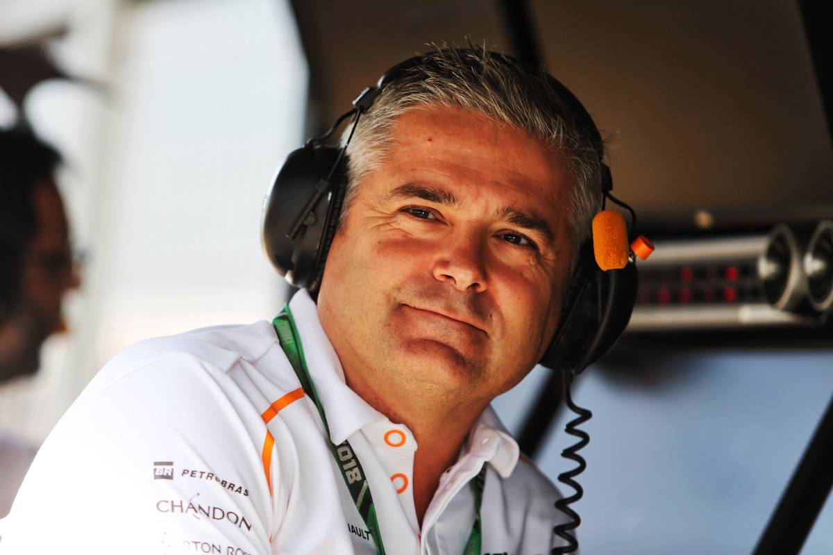 Gil de Ferran (BRA) McLaren Sporting Director.
