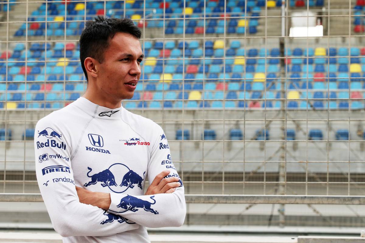 Alexander Albon (THA) Scuderia Toro Rosso.
