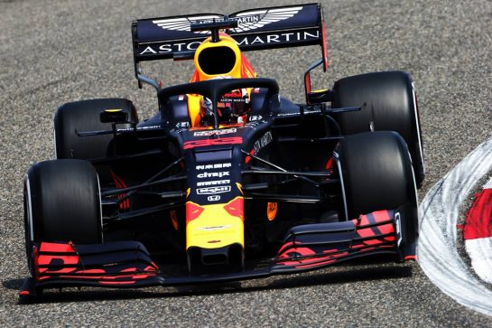 Max Verstappen (NLD) Red Bull Racing RB15.
12.04.2019. Formula 1 World Championship, Rd 3, Chinese Grand Prix, Shanghai, China, Practice Day.
- www.xpbimages.com, EMail: requests@xpbimages.com - copy of publication required for printed pictures. Every used picture is fee-liable. © Copyright: Bearne / XPB Images