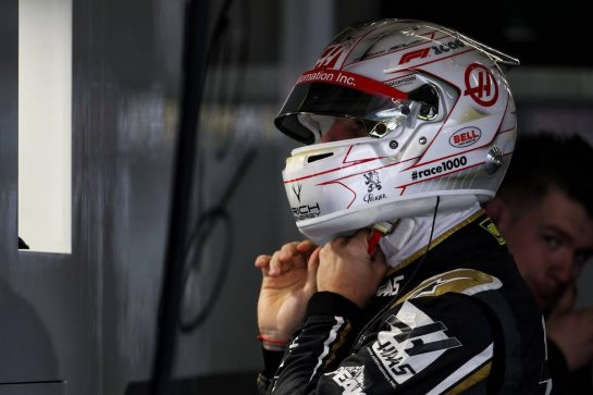 Romain Grosjean (FRA) Haas F1 Team.
12.04.2019. Formula 1 World Championship, Rd 3, Chinese Grand Prix, Shanghai, China, Practice Day.
- www.xpbimages.com, EMail: requests@xpbimages.com - copy of publication required for printed pictures. Every used picture is fee-liable. © Copyright: Batchelor / XPB Images