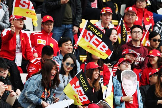 Sebastian Vettel (GER) Ferrari fans in the grandstand.
12.04.2019. Formula 1 World Championship, Rd 3, Chinese Grand Prix, Shanghai, China, Practice Day.
- www.xpbimages.com, EMail: requests@xpbimages.com - copy of publication required for printed pictures. Every used picture is fee-liable. © Copyright: Moy / XPB Images