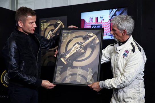 Unveiling of the 1000th F1 GP official design poster (L to R): Pavel Lurek, Automobilist CEO and Damon Hill (GBR) Sky Sports Presenter.
12.04.2019. Formula 1 World Championship, Rd 3, Chinese Grand Prix, Shanghai, China, Practice Day.
- www.xpbimages.com, EMail: requests@xpbimages.com - copy of publication required for printed pictures. Every used picture is fee-liable. © Copyright: Batchelor / XPB Images