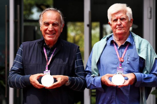 (L to R): Giorgio Piola (ITA) Journalist and Roger Benoit, Journalist - official 1000th Grand Prix coin presentation for the most Grand Prix attended.
12.04.2019. Formula 1 World Championship, Rd 3, Chinese Grand Prix, Shanghai, China, Practice Day.
- www.xpbimages.com, EMail: requests@xpbimages.com - copy of publication required for printed pictures. Every used picture is fee-liable. © Copyright: Batchelor / XPB Images