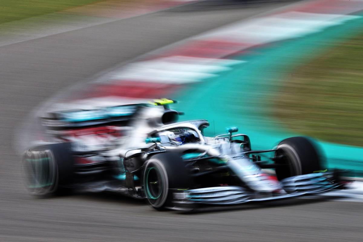 Valtteri Bottas (FIN) Mercedes AMG F1 W10.