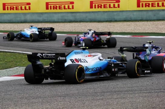 Robert Kubica (POL) Williams Racing FW42.
14.04.2019. Formula 1 World Championship, Rd 3, Chinese Grand Prix, Shanghai, China, Race Day.
- www.xpbimages.com, EMail: requests@xpbimages.com - copy of publication required for printed pictures. Every used picture is fee-liable. © Copyright: Bearne / XPB Images