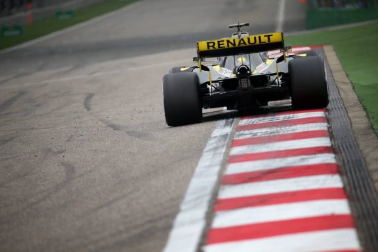 Nico Hulkenberg (GER) Renault Sport F1 Team RS19.
14.04.2019. Formula 1 World Championship, Rd 3, Chinese Grand Prix, Shanghai, China, Race Day.
- www.xpbimages.com, EMail: requests@xpbimages.com - copy of publication required for printed pictures. Every used picture is fee-liable. © Copyright: Batchelor / XPB Images