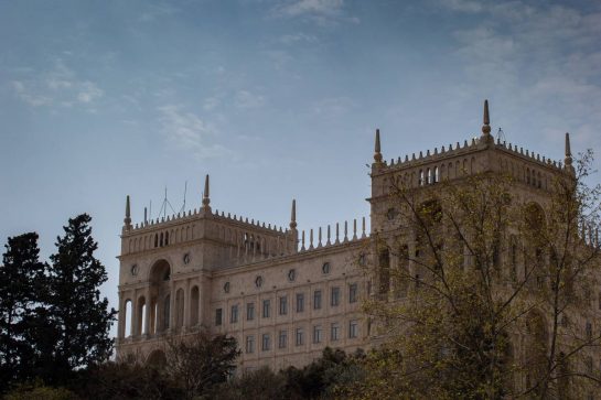 Scenic Baku.
25.04.2019. Formula 1 World Championship, Rd 4, Azerbaijan Grand Prix, Baku Street Circuit, Azerbaijan, Preparation Day.
- www.xpbimages.com, EMail: requests@xpbimages.com - copy of publication required for printed pictures. Every used picture is fee-liable. © Copyright: Bearne / XPB Images