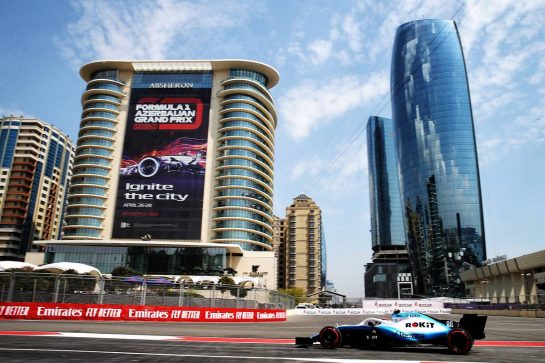 Robert Kubica (POL) Williams Racing FW42.
26.04.2019. Formula 1 World Championship, Rd 4, Azerbaijan Grand Prix, Baku Street Circuit, Azerbaijan, Practice Day.
- www.xpbimages.com, EMail: requests@xpbimages.com - copy of publication required for printed pictures. Every used picture is fee-liable. © Copyright: Batchelor / XPB Images