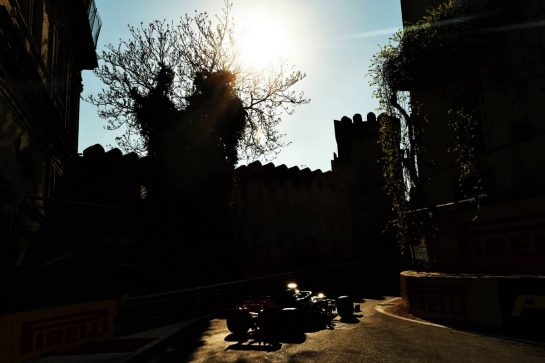 Lewis Hamilton (GBR) Mercedes AMG F1 W10.
26.04.2019. Formula 1 World Championship, Rd 4, Azerbaijan Grand Prix, Baku Street Circuit, Azerbaijan, Practice Day.
- www.xpbimages.com, EMail: requests@xpbimages.com - copy of publication required for printed pictures. Every used picture is fee-liable. © Copyright: Bearne / XPB Images
