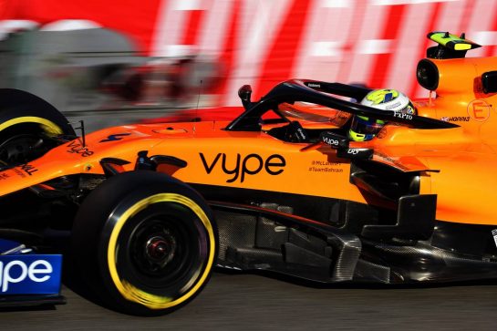 Stoffel Vandoorne (BEL) McLaren MCL33.
26.04.2019. Formula 1 World Championship, Rd 4, Azerbaijan Grand Prix, Baku Street Circuit, Azerbaijan, Practice Day.
- www.xpbimages.com, EMail: requests@xpbimages.com - copy of publication required for printed pictures. Every used picture is fee-liable. © Copyright: Photo4 / XPB Images