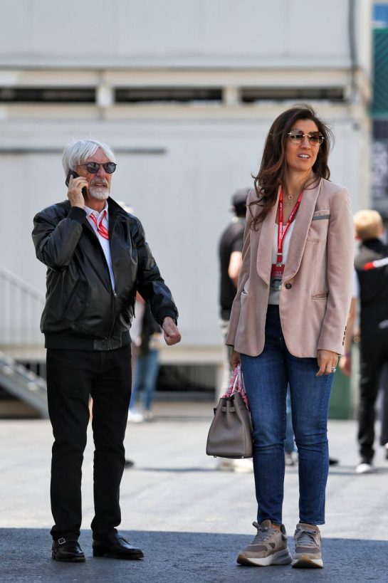 (L to R): Bernie Ecclestone (GBR) with his wife Fabiana Flosi (BRA).
27.04.2019. Formula 1 World Championship, Rd 4, Azerbaijan Grand Prix, Baku Street Circuit, Azerbaijan, Qualifying Day.
- www.xpbimages.com, EMail: requests@xpbimages.com - copy of publication required for printed pictures. Every used picture is fee-liable. © Copyright: Moy / XPB Images