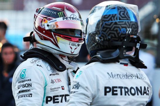 (L to R): Lewis Hamilton (GBR) Mercedes AMG F1 with team mate and pole sitter Valtteri Bottas (FIN) Mercedes AMG F1 in qualifying parc ferme.
27.04.2019. Formula 1 World Championship, Rd 4, Azerbaijan Grand Prix, Baku Street Circuit, Azerbaijan, Qualifying Day.
- www.xpbimages.com, EMail: requests@xpbimages.com - copy of publication required for printed pictures. Every used picture is fee-liable. © Copyright: Moy / XPB Images