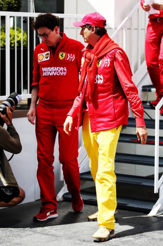 (L to R): Mattia Binotto (ITA) Ferrari Team Principal with John Elkann (ITA) FIAT Chrysler Automobiles Chairman.
28.04.2019. Formula 1 World Championship, Rd 4, Azerbaijan Grand Prix, Baku Street Circuit, Azerbaijan, Race Day.
- www.xpbimages.com, EMail: requests@xpbimages.com - copy of publication required for printed pictures. Every used picture is fee-liable. © Copyright: Batchelor / XPB Images