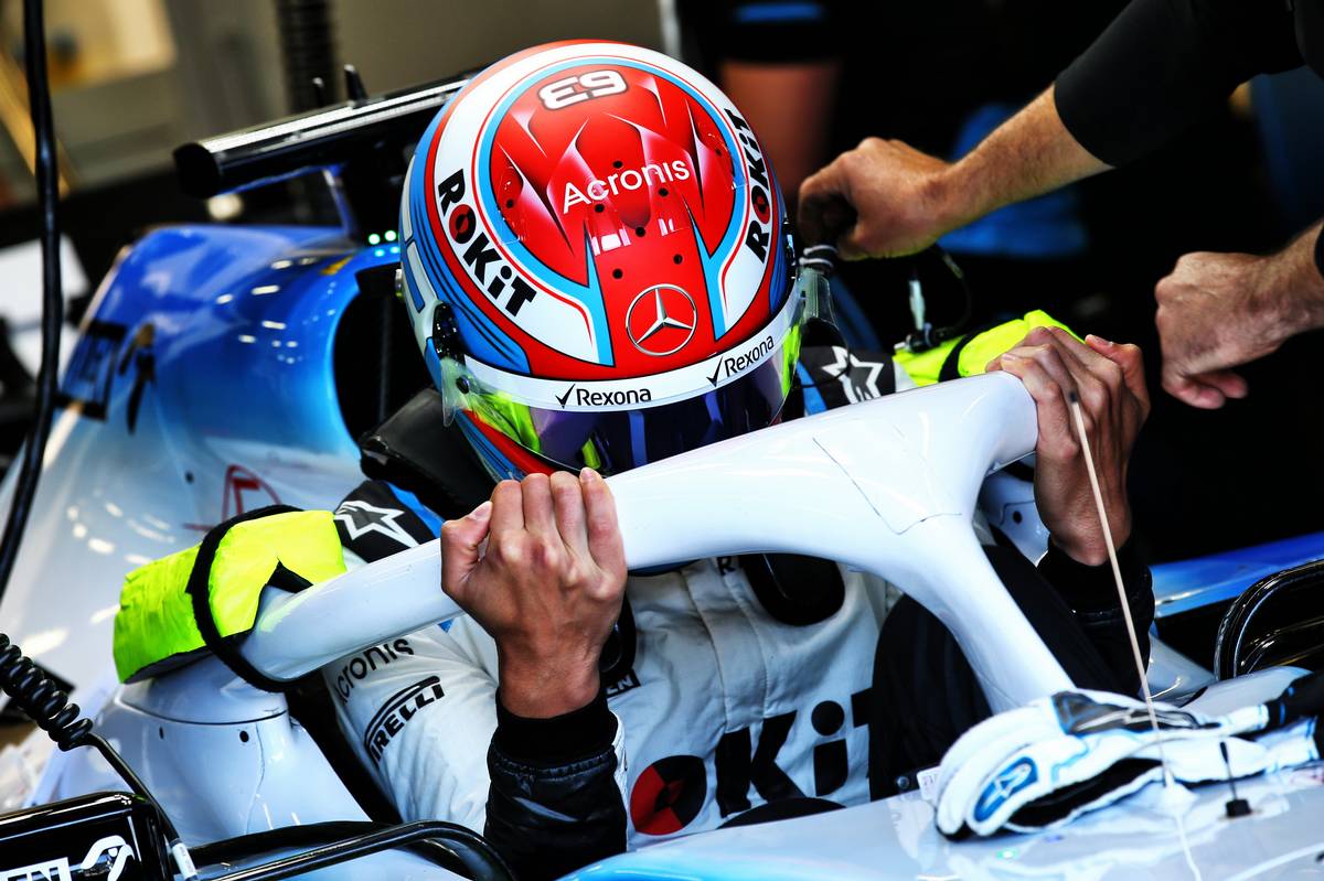 Robert Kubica (POL) Williams Racing FW42.