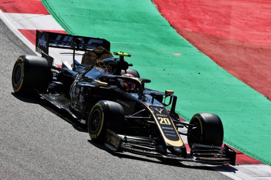 Kevin Magnussen (DEN) Haas VF-19.
10.05.2019. Formula 1 World Championship, Rd 5, Spanish Grand Prix, Barcelona, Spain, Practice Day.
- www.xpbimages.com, EMail: requests@xpbimages.com - copy of publication required for printed pictures. Every used picture is fee-liable. © Copyright: Moy / XPB Images