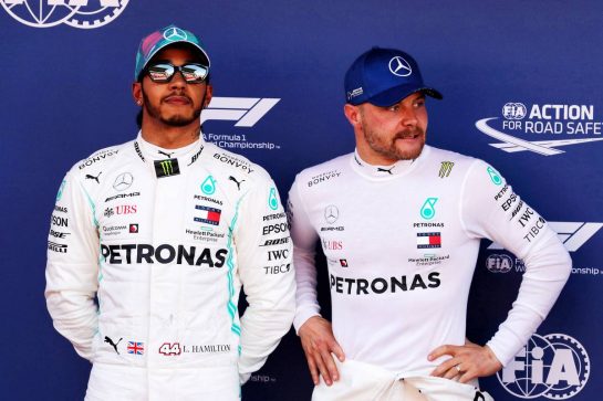 (L to R): second placed Lewis Hamilton (GBR) Mercedes AMG F1 in qualifying parc ferme with team mate and pole sitter Valtteri Bottas (FIN) Mercedes AMG F1.
11.05.2019. Formula 1 World Championship, Rd 5, Spanish Grand Prix, Barcelona, Spain, Qualifying Day.
- www.xpbimages.com, EMail: requests@xpbimages.com - copy of publication required for printed pictures. Every used picture is fee-liable. © Copyright: Photo4 / XPB Images