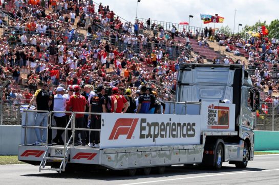 The drivers parade.
12.05.2019. Formula 1 World Championship, Rd 5, Spanish Grand Prix, Barcelona, Spain, Race Day.
- www.xpbimages.com, EMail: requests@xpbimages.com - copy of publication required for printed pictures. Every used picture is fee-liable. © Copyright: Moy / XPB Images
