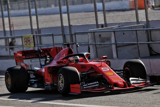 Sebastian Vettel (GER) Ferrari SF90.
14.05.2019. Formula One In Season Testing, Day One, Barcelona, Spain. Tuesday.
- www.xpbimages.com, EMail: requests@xpbimages.com - copy of publication required for printed pictures. Every used picture is fee-liable. © Copyright: Batchelor / XPB Images