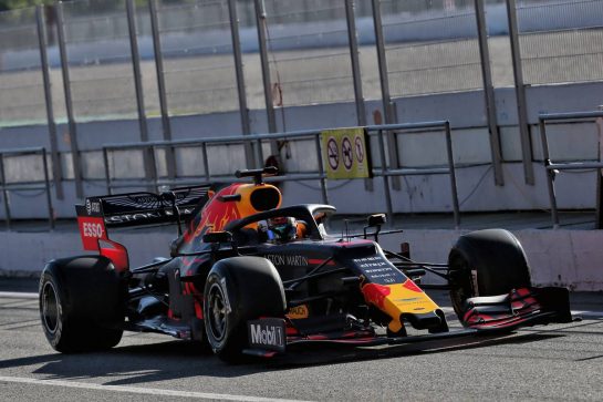 Pierre Gasly (FRA) Red Bull Racing RB15.
14.05.2019. Formula One In Season Testing, Day One, Barcelona, Spain. Tuesday.
- www.xpbimages.com, EMail: requests@xpbimages.com - copy of publication required for printed pictures. Every used picture is fee-liable. © Copyright: Batchelor / XPB Images