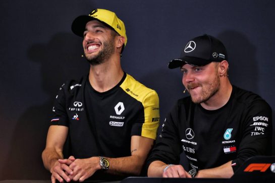 (L to R): Daniel Ricciardo (AUS) Renault F1 Team and Valtteri Bottas (FIN) Mercedes AMG F1 in the FIA Press Conference.
22.05.2019. Formula 1 World Championship, Rd 6, Monaco Grand Prix, Monte Carlo, Monaco, Preparation Day.
- www.xpbimages.com, EMail: requests@xpbimages.com - copy of publication required for printed pictures. Every used picture is fee-liable. © Copyright: Batchelor / XPB Images