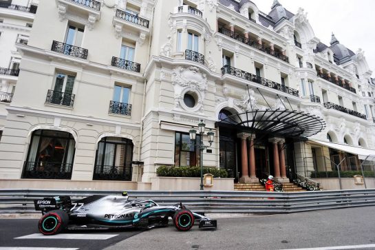 Valtteri Bottas (FIN) Mercedes AMG F1 W10.
23.05.2019. Formula 1 World Championship, Rd 6, Monaco Grand Prix, Monte Carlo, Monaco, Practice Day.
- www.xpbimages.com, EMail: requests@xpbimages.com - copy of publication required for printed pictures. Every used picture is fee-liable. © Copyright: Bearne / XPB Images